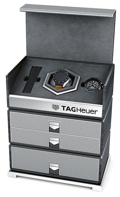 Часы TAG Heuer Connected Modular 45 Luxury Kit