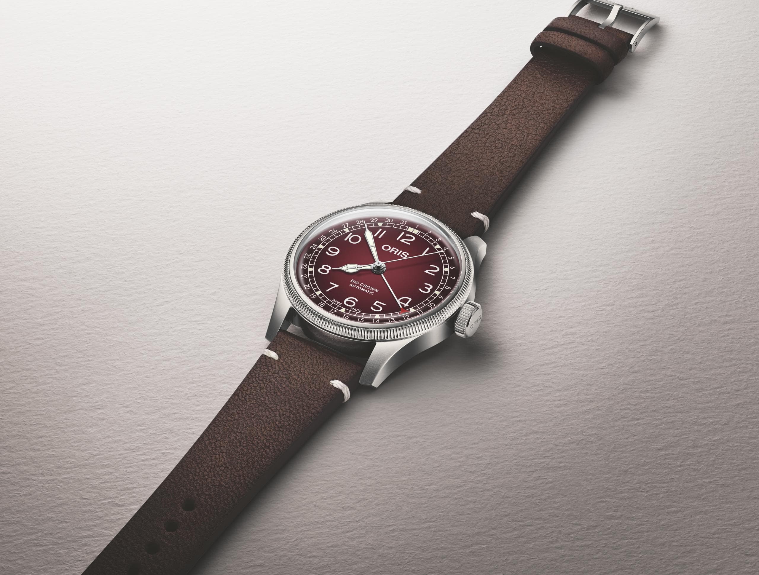 Бордо и оленья кожа. Oris X Cervo Volante
