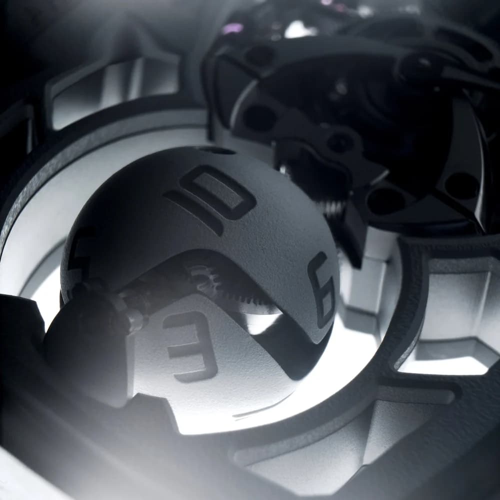 Hautlence Sphere Series 5