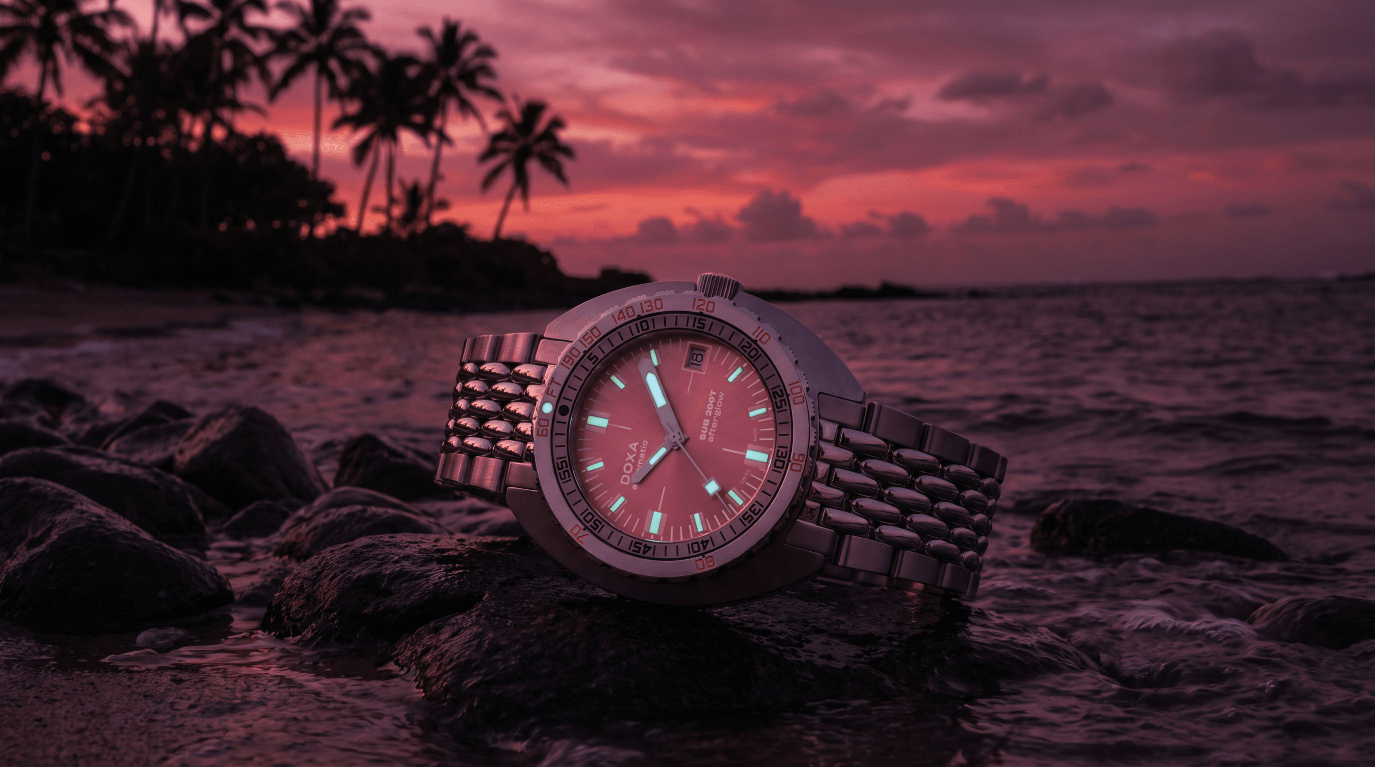 DOXA SUB 200T Afterglow