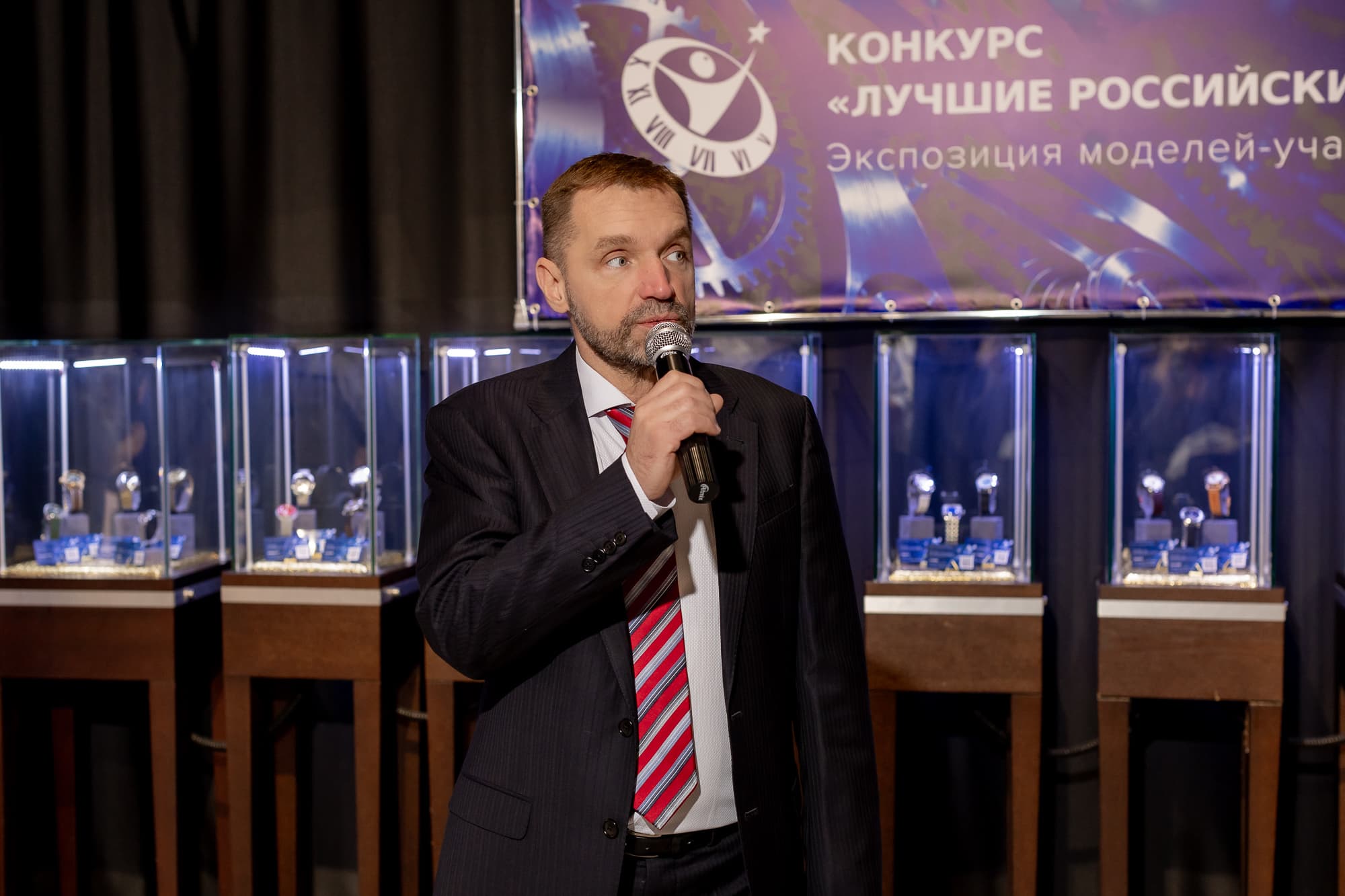 Выставка номинантов конкурса Лучшие российские часы 2026