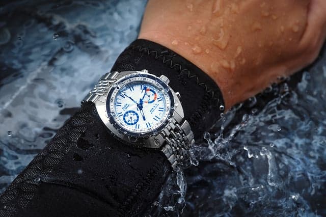 Doxa Sub 200 T.Graph II Great White Topper Edition