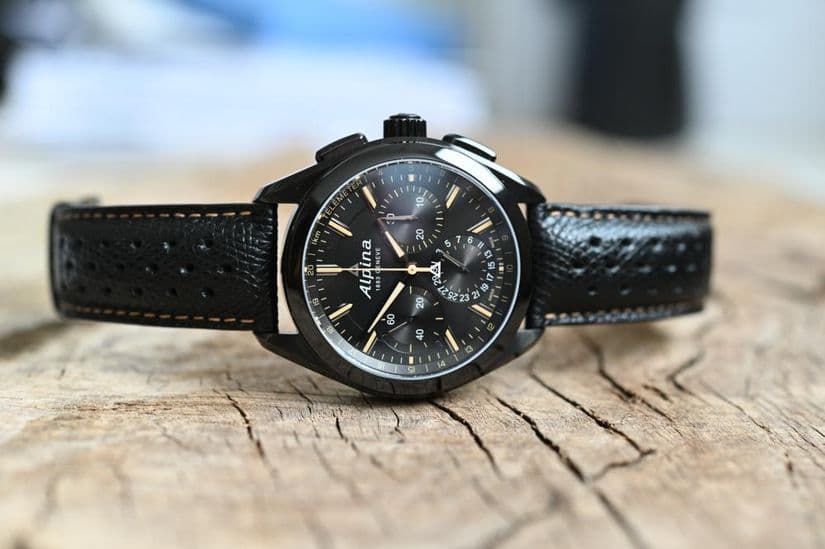 Часы Alpina Full Black 4 Manufacture Flyback Chronograph 