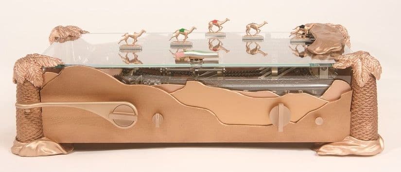 Camel Race от компании Reuge