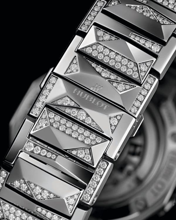 Часы Hublot с Ришаром Орлински