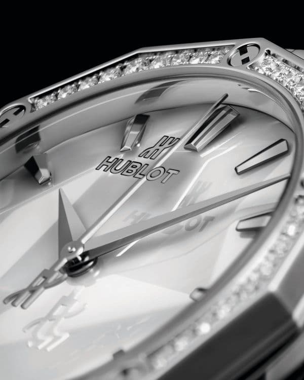 Часы Hublot с Ришаром Орлински