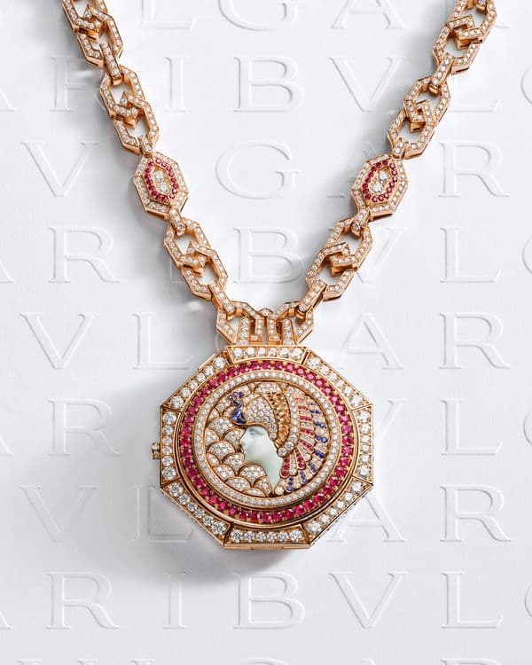 Часы-кулон Bvlgari Сameo Imperiale