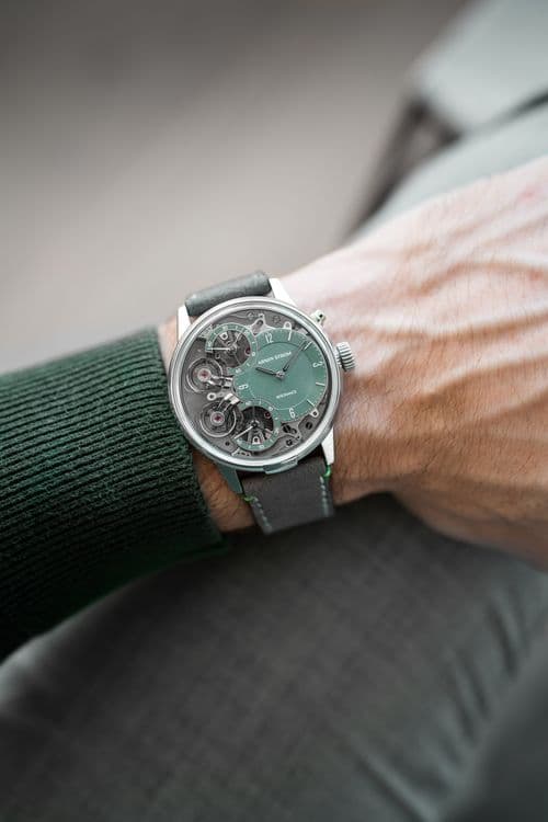 Часы Armin Strom Mirrored Force Resonance Manufacture Edition Green