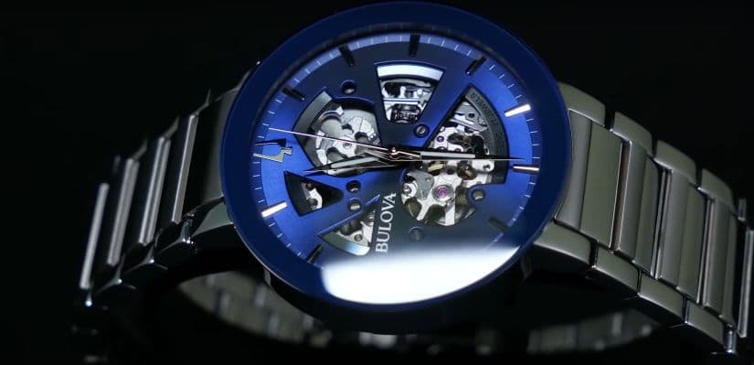 Часы Bulova