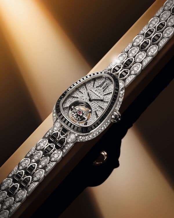 Часы Bvlgari Serpenti Seduttori Tourbillon