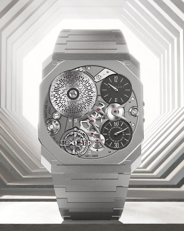 Часы Bvlgari Octo Finissimo Ultra 
