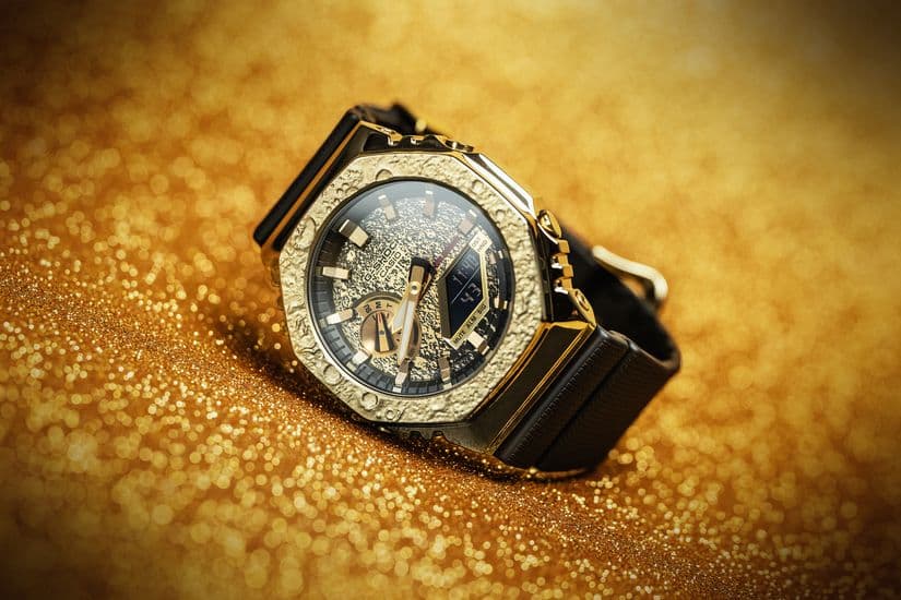 Часы G-Shock GM-2100MG-1A