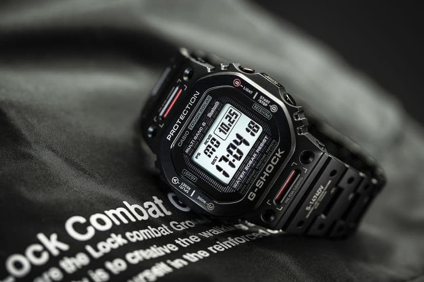 Часы G-Shock GMW-B5000TVA-1ER