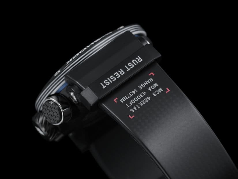 Часы G-Shock GWR-B1000HJ