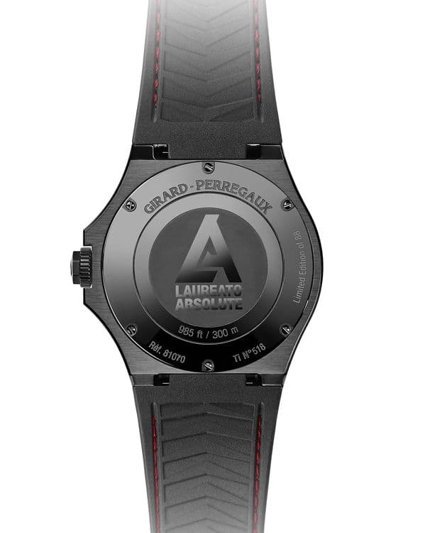 Часы Girard-Perregaux Laureato Absolute Infrared 