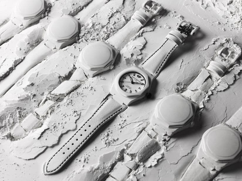 Часы Girard-Perregaux Laureato Ghost