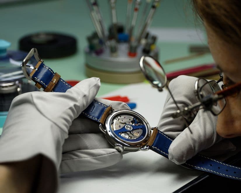 Часы H. Moser & Cie. Heritage Bucherer Blue Editions