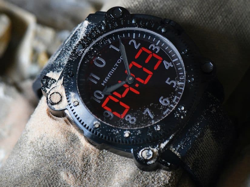 Часы Khaki Navy BeLOWZERO