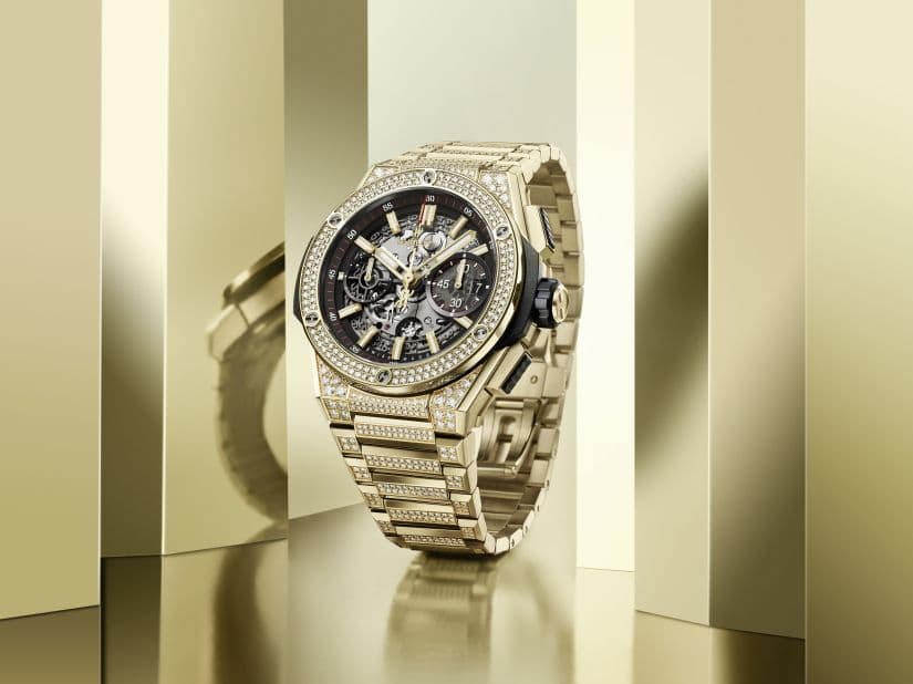Часы Hublot  BIG BANG INTEGRATED из желтого золота