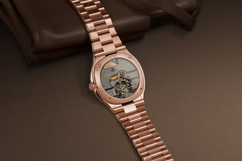 Часы Laurent-Ferrier_Grand-Sport-Tourbillon_Golden-Brown