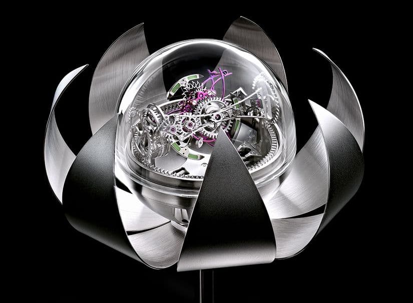 Часы Lotus Антона Суханова
