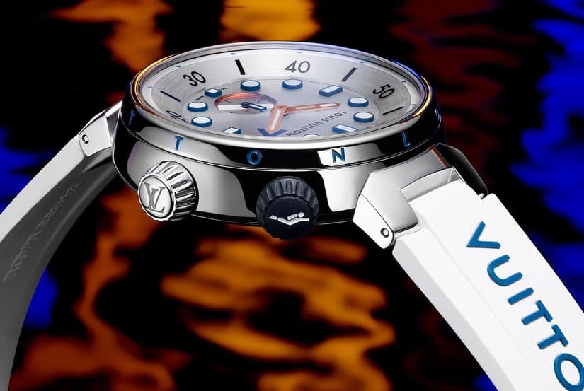 Часы Louis Vuitton Tambour Street Diver Pacific White