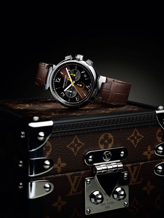 Часы Louis Vuitton Tambour Twenty