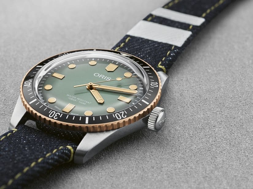 Часы Oris x Momotaro