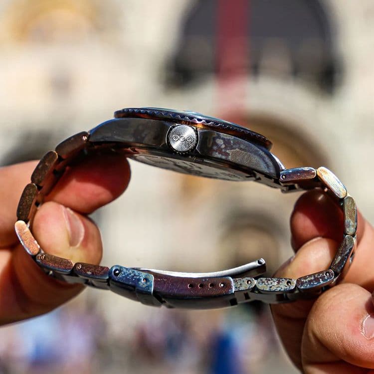 Часы Out_of_Order_GMT_Venezia