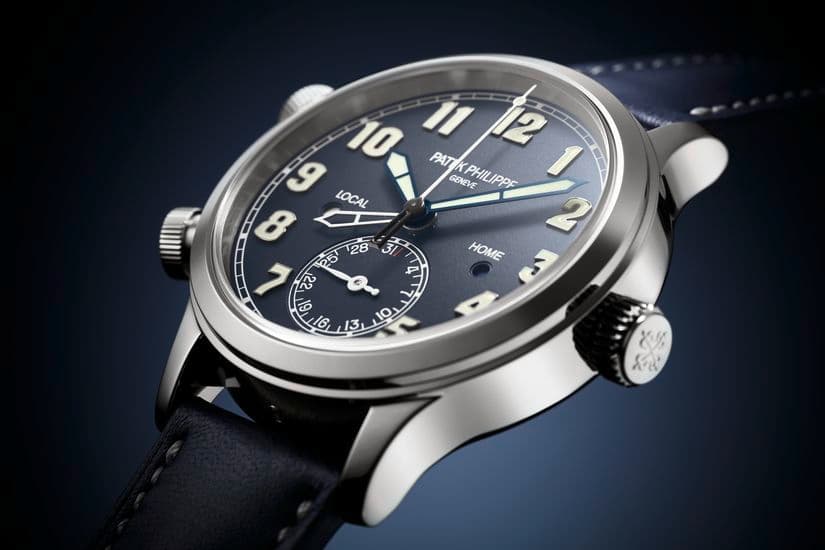 Часы Patek Philippe 7234G-001 Calatrava Pilot Travel Time