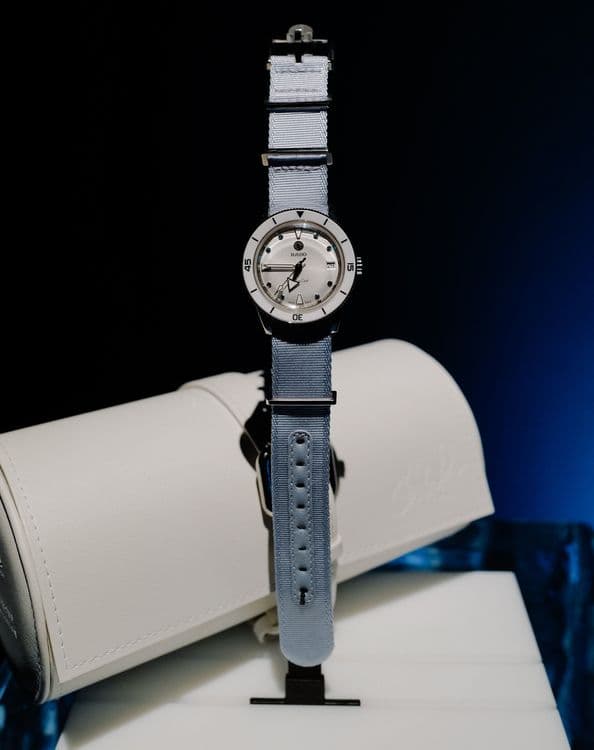 Rado Captain Cook X Julia Peresild