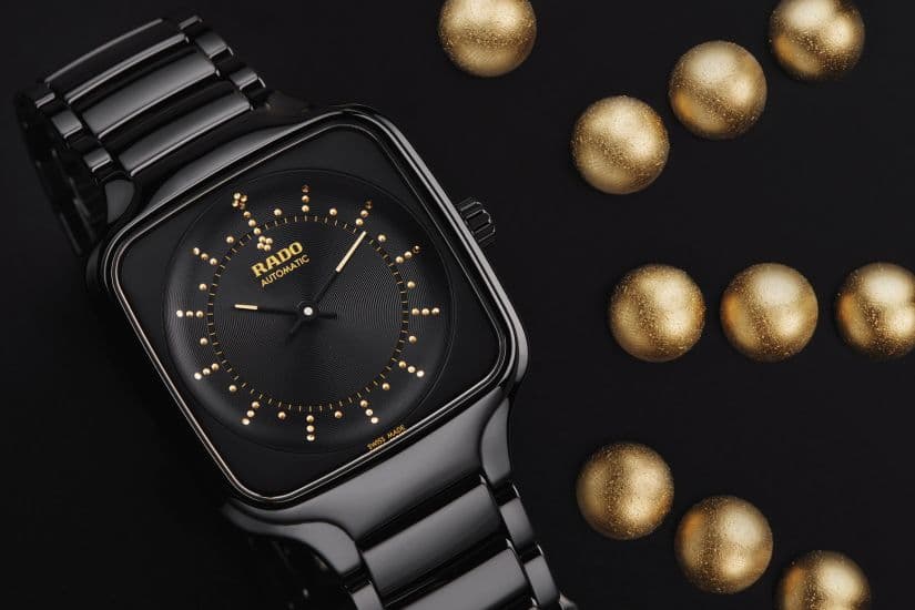 Часы Rado True Square x Yuan Youmin