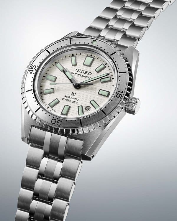 Часы Seiko_Marinemaster_SJE097