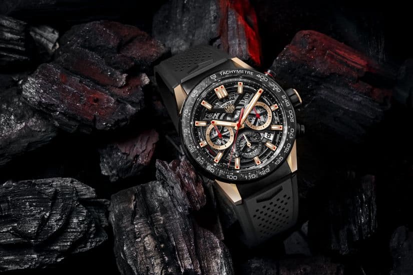 Часы TAG Heuer Carrera Carbon