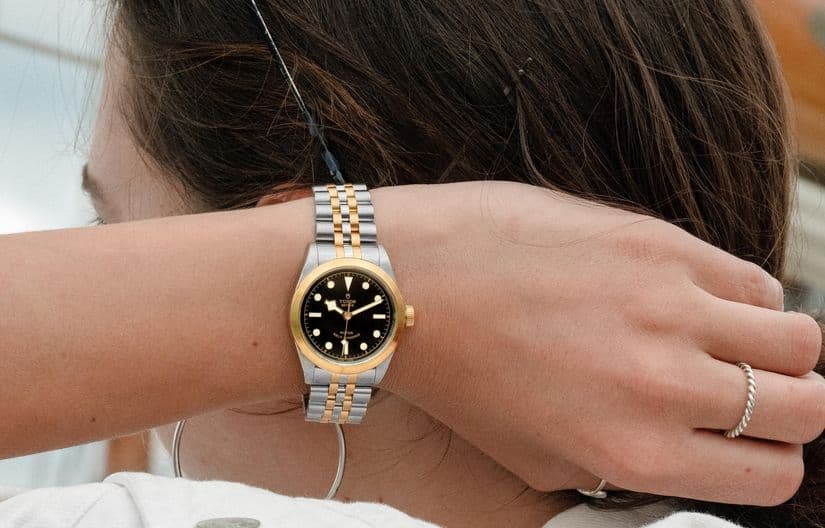 Часы Tudor  Black Bay 32