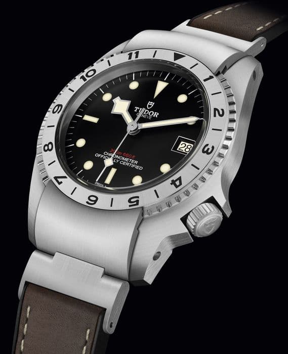 Часы Tudor_Black_Bay_P01