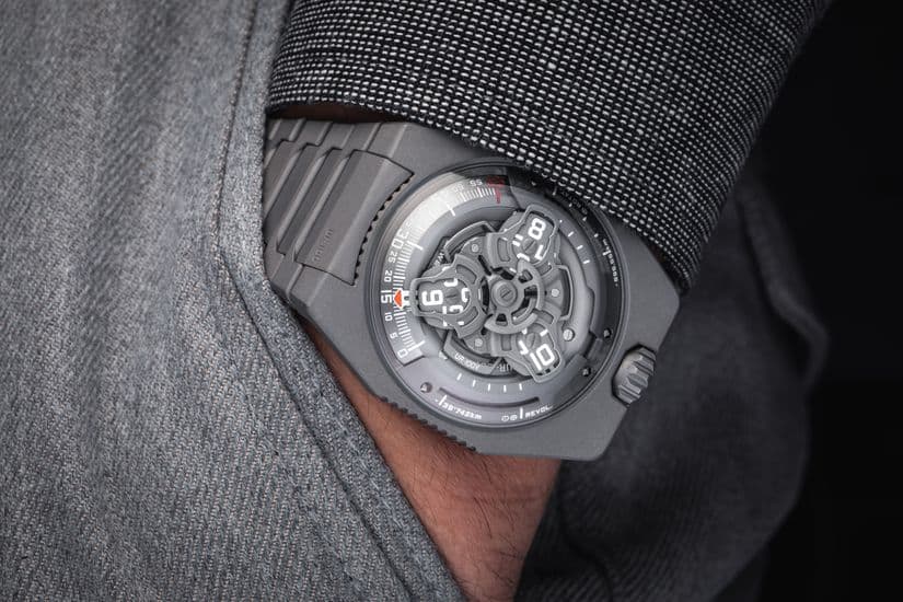 Часы Urwerk UR-100V Full Titanium Jacket