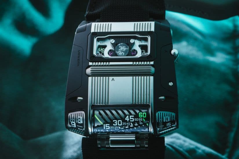 Часы Urwerk UR-111C TT