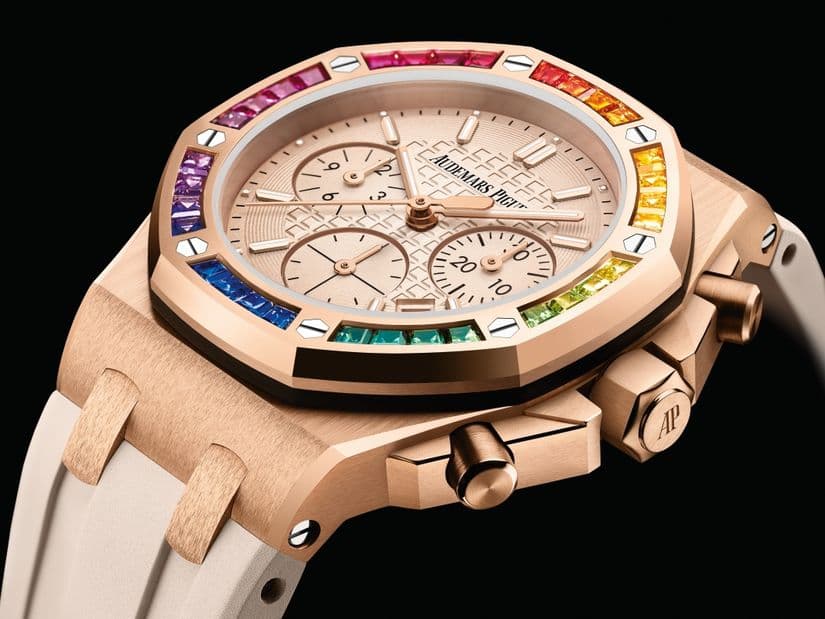 Хронограф Audemars Piguet Royal Oak Offshore с радугой из сапфиров