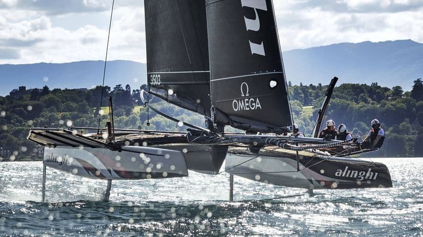 Катамаран Alinghi TF35
