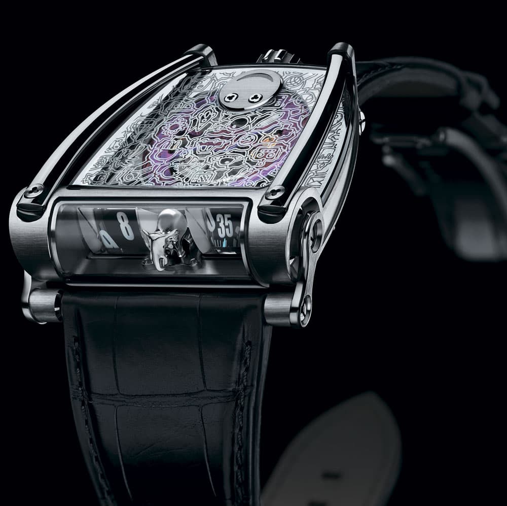 MB&F Horological Machine 8 Only Watch, украшенныи? металлизированнои? гравировкои? узора, придуманного 15-летнеи? Кассандрои? Лежанр 