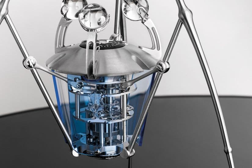 Часы MB&F TriPod  