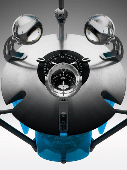 Часы  MB&F TriPod