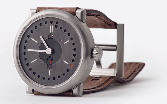 Часы Ochs und Junior Perpetual Calendar