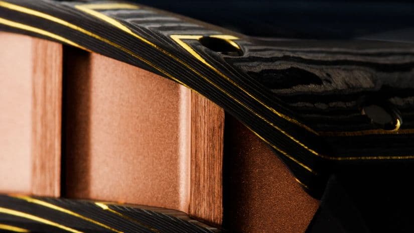 Материал Gold Carbon TPT от Richard Mille