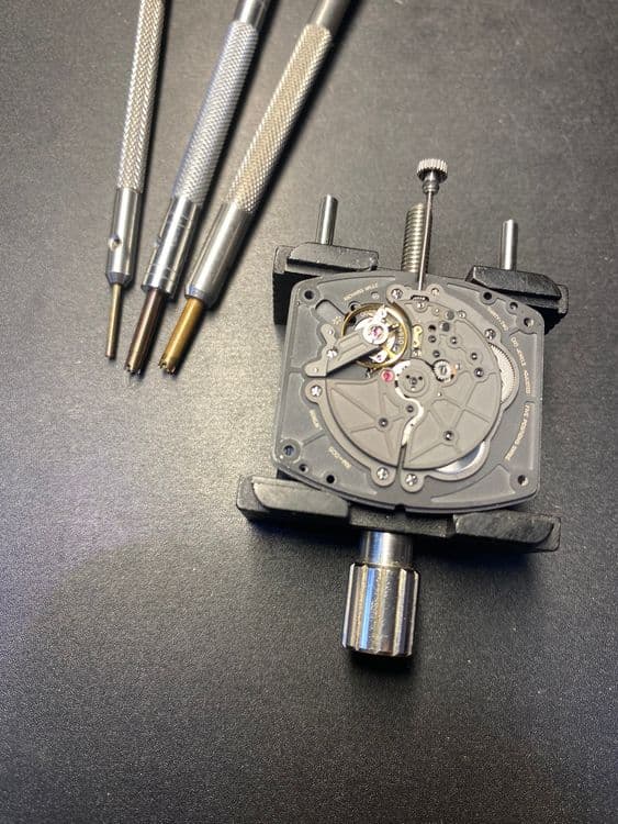 Механизм часов Richard Mille