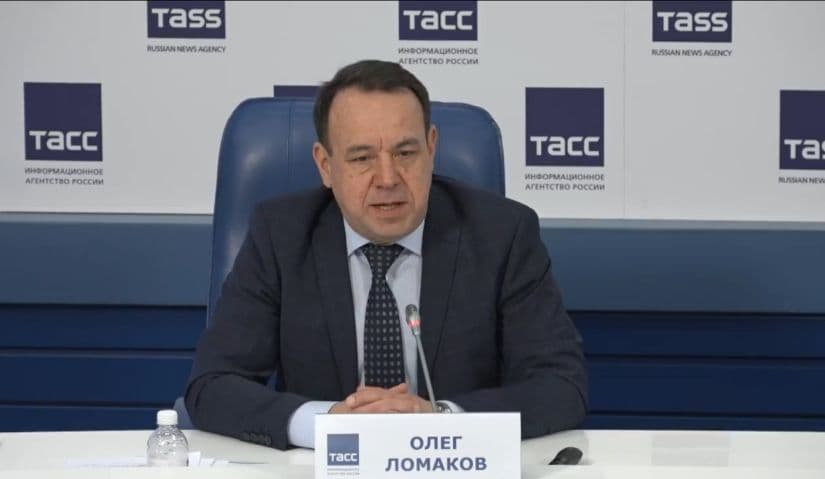 Олег Ломаков