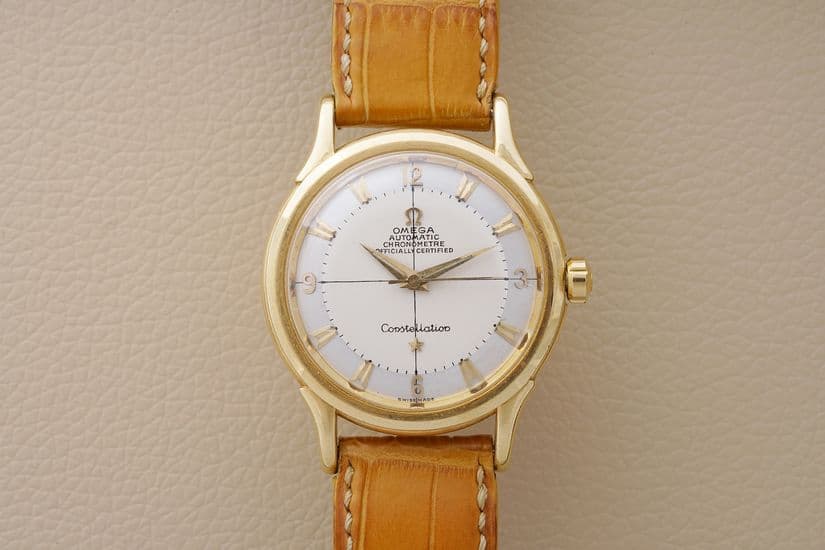 Часы Omega Constellation из желтого золота