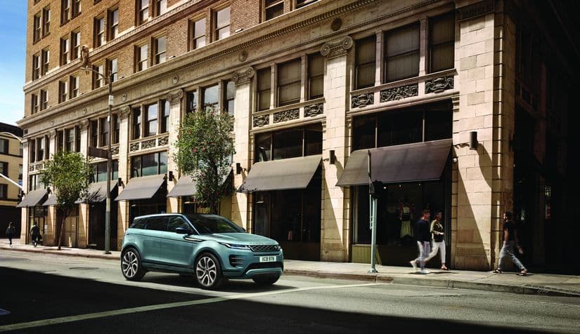 Автомобиль Range Rover