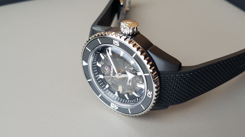 Часы Rado Captain Cook High-Tech Ceramic